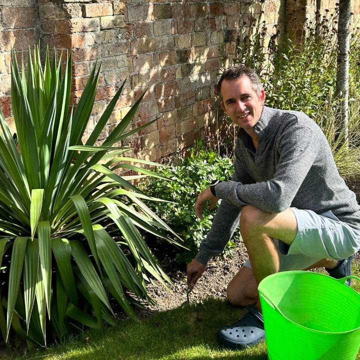 Kris - Newark Garden Maintenance